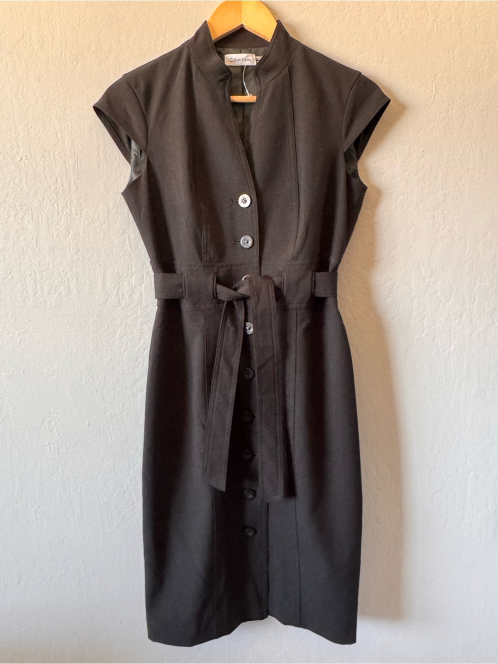 Calvin Klein Black Button-down Belted Sheath Dress Corpcore, Quiet Luxury size 2